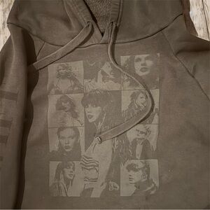 Taylor Swift Eras Tour Official Hoodie 4XL
